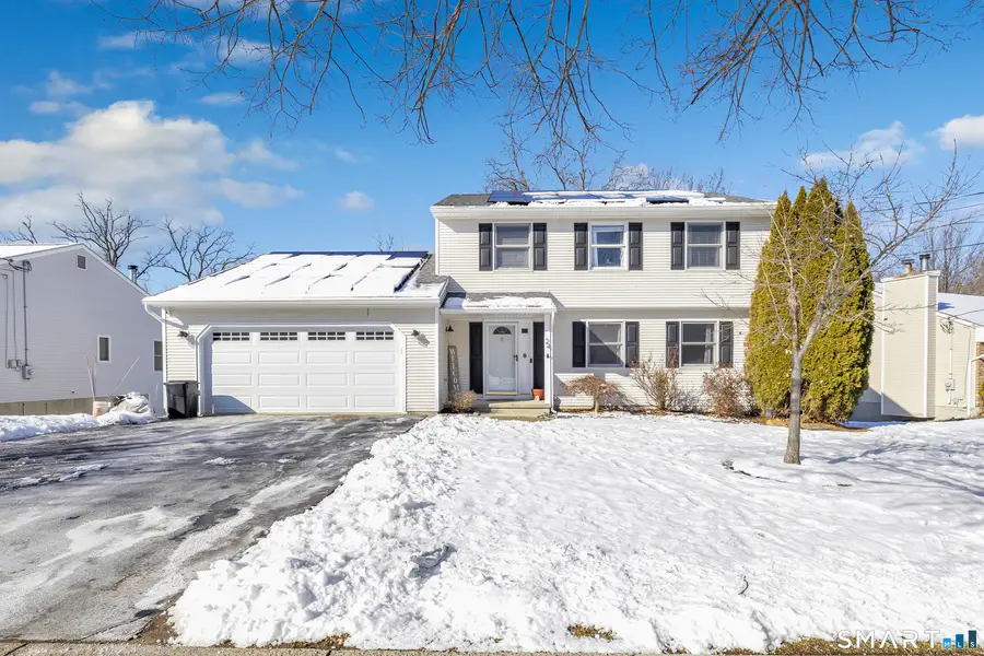 24 Big Spruce Lane, West Haven, CT 06516 - Image #2