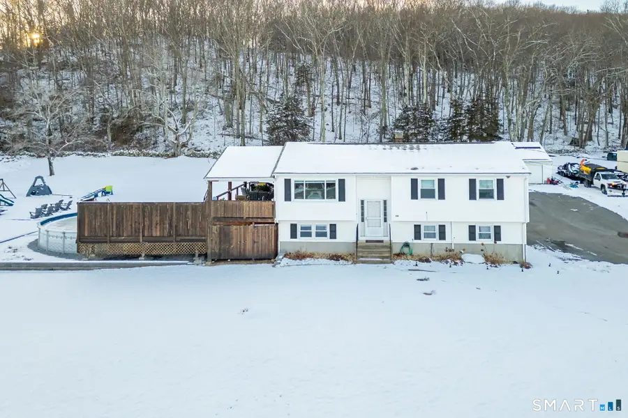 134 Massapeag Side Road, Uncasville, CT 06382 - Image #2