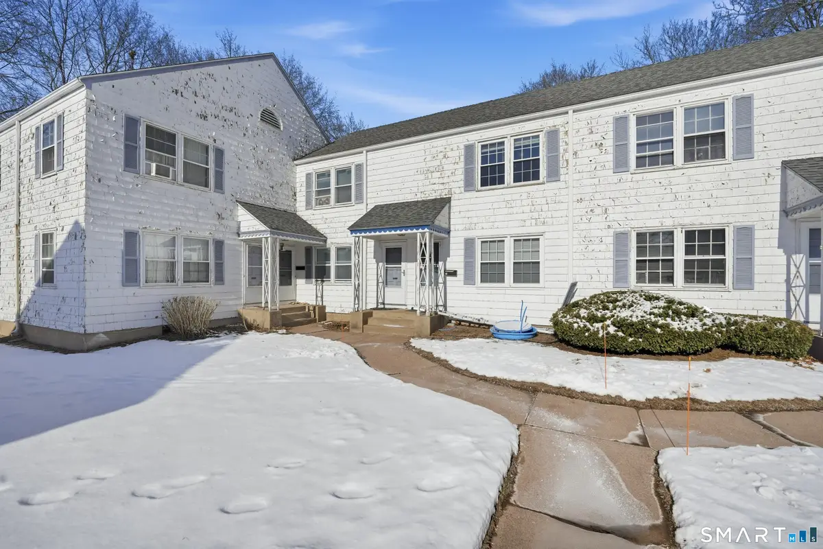 95 Middle Turnpike West #APT B4, Manchester, CT 06040 - Image #1