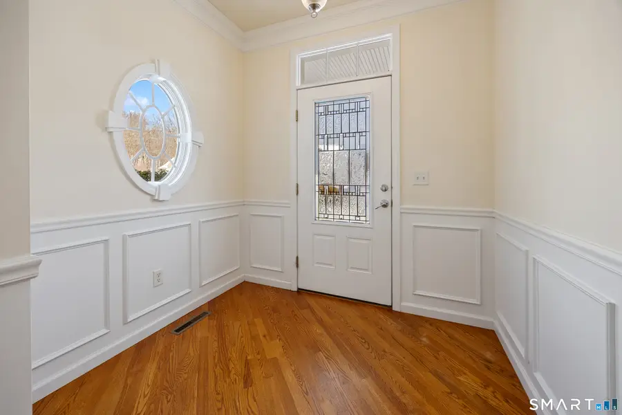 9 Lakeview Rise #9, Beacon Falls, CT 06403 - Image #2