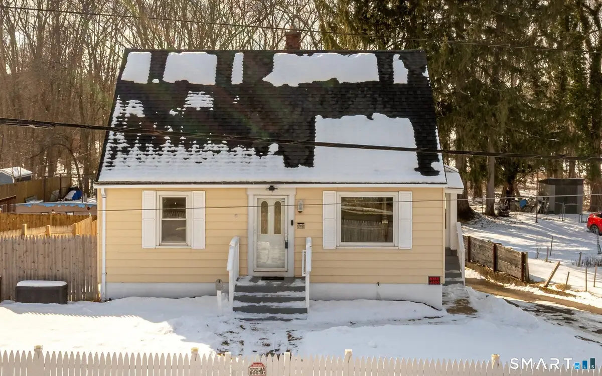 216 Madison Street, Waterbury, CT 06706 - #1