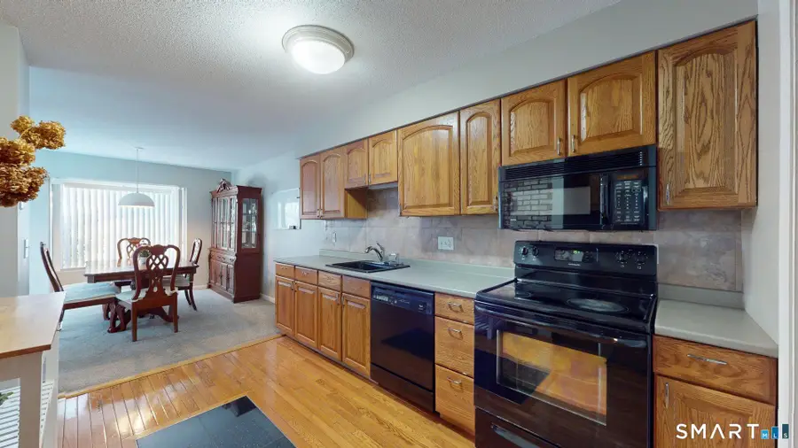 10 Thistle Way #APT D, East Windsor, CT 06016 - Image #3