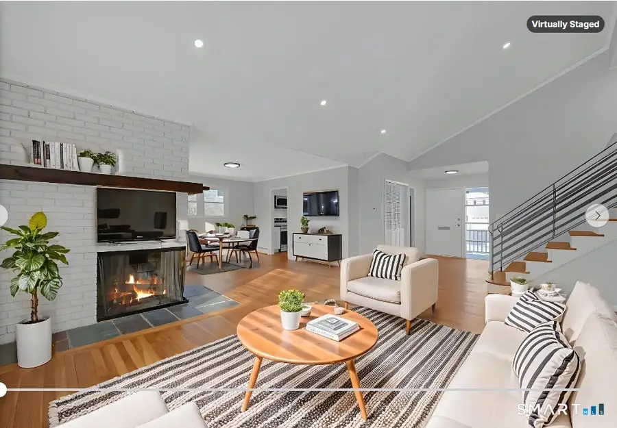 25 Hilldale Road, West Hartford, CT 06117 - Image #3