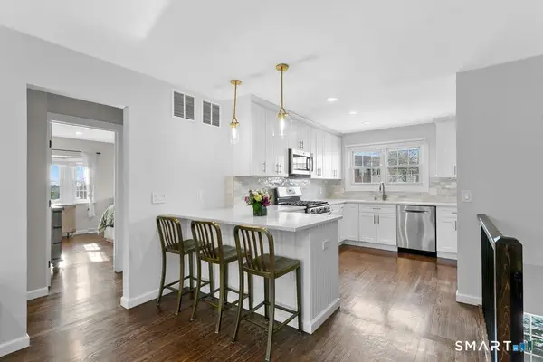 245 Unquowa Road #Apt 2, Fairfield, CT 06824