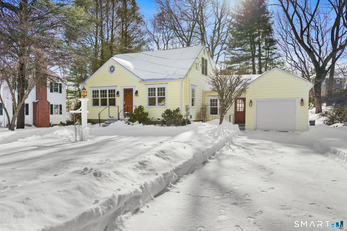 220 Hilltop Circle, Trumbull, CT 06611 - Image #1