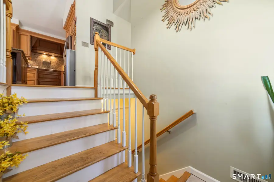 1020 Shepard Avenue, Hamden, CT 06514 - Image #3