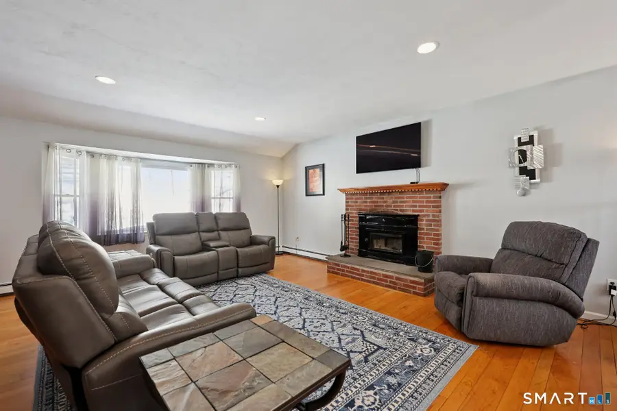 36 Bigelow Road, New Fairfield, CT 06812 - #3