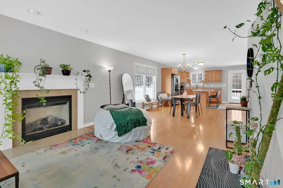 12 Elizabeth Lane #12, Vernon, CT 06066 - Image #2