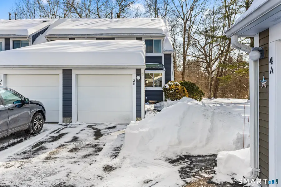 126 Hopmeadow Street #APT 3H, Simsbury, CT 06089 - #2