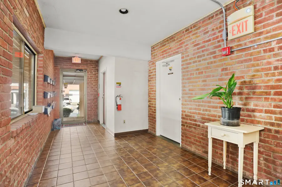 15 Victory Street #APT 12, Stamford, CT 06902 - Image #2