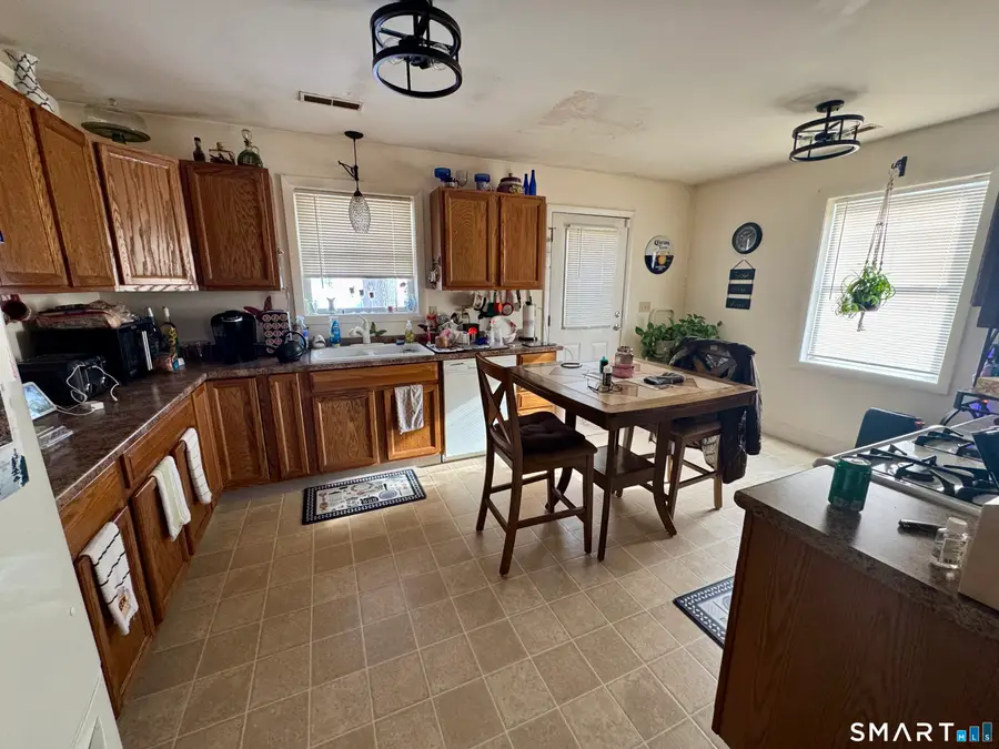 125 Maple Street, Norwich, CT 06360 - Image #3