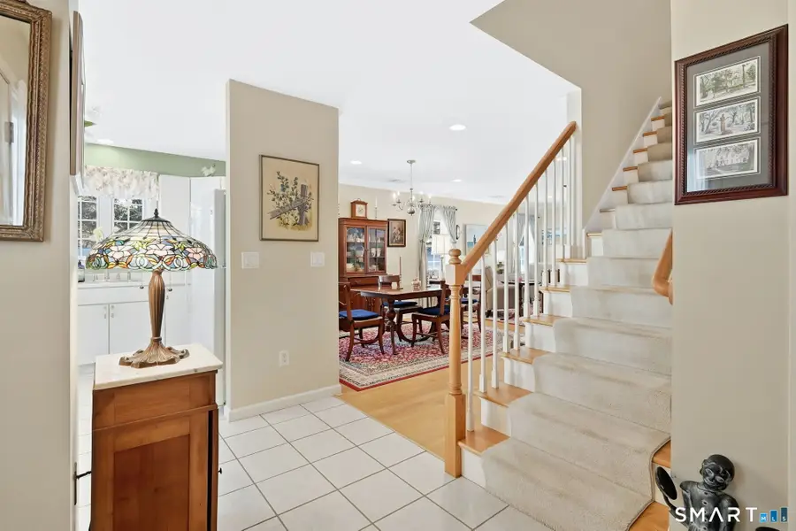 8 Eaton Circle #8, West Hartford, CT 06117 - Image #3
