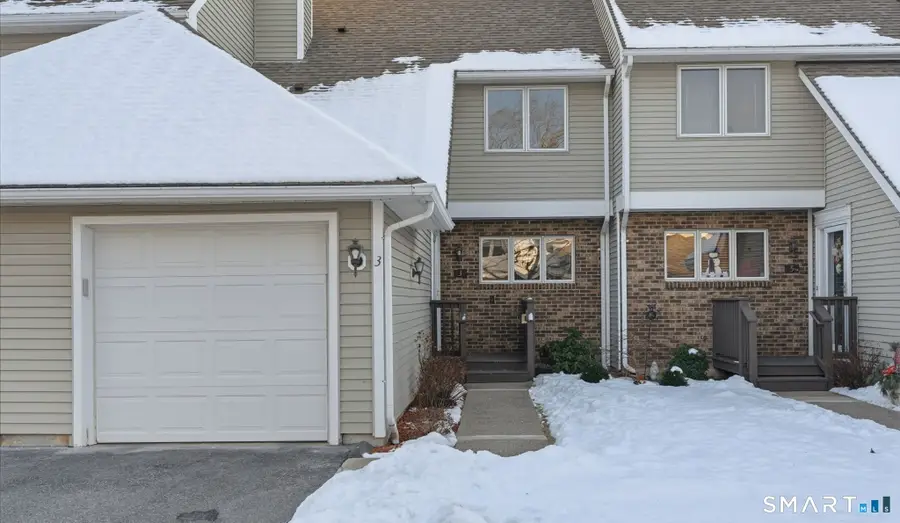 3 Steeplechase Drive #3, Newington, CT 06111 - Image #2