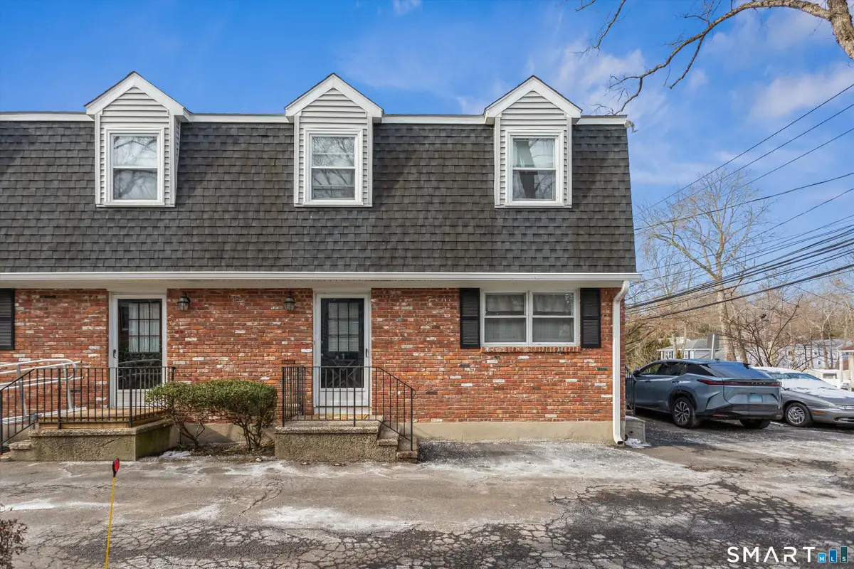 59 Woodway Road #APT 1, Stamford, CT 06907 - Image #1