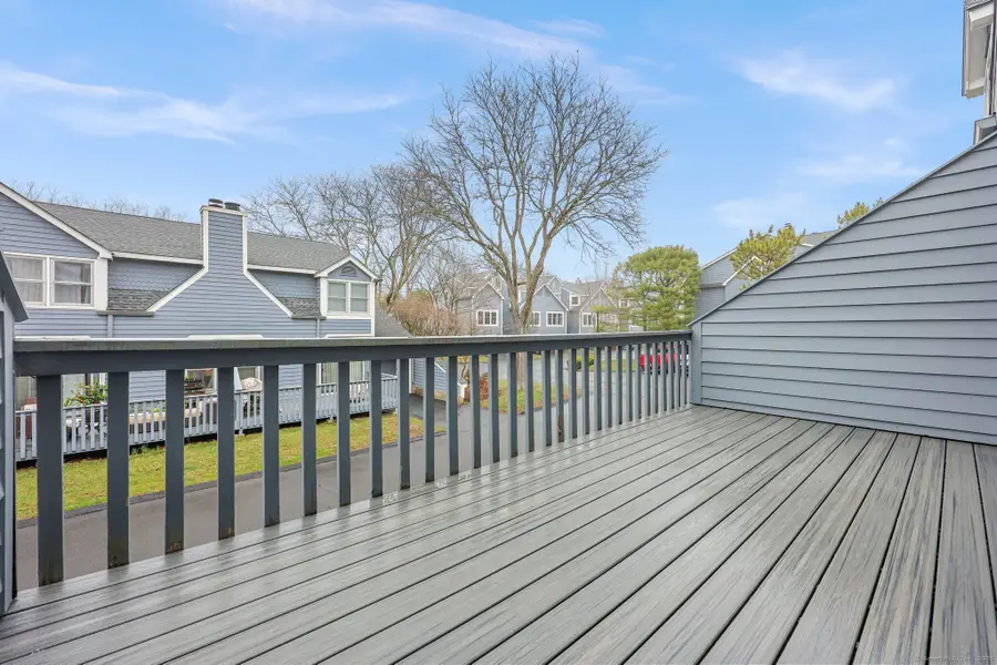 76 Fawn Ridge Lane #76, Norwalk, CT 06851 - Image #2