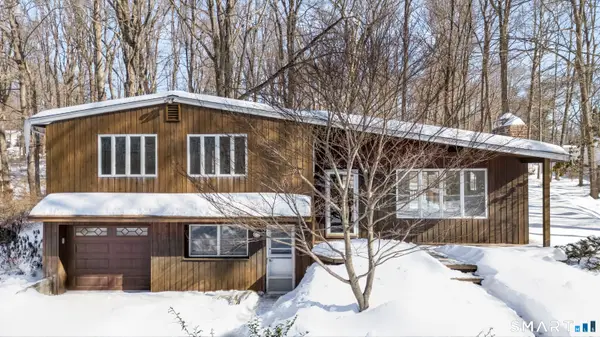 24 Pleasant Hill Road, Newtown, CT 06470