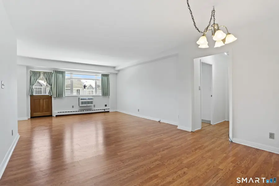 25 Cartright Street #3K, Bridgeport, CT 06604 - #3