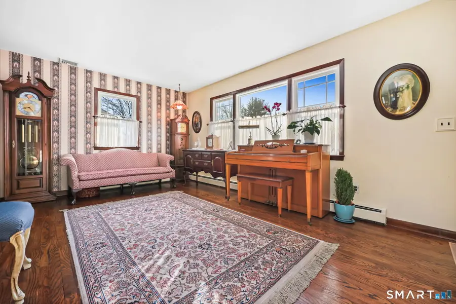 6 Clara Drive, Norwalk, CT 06851 - #3