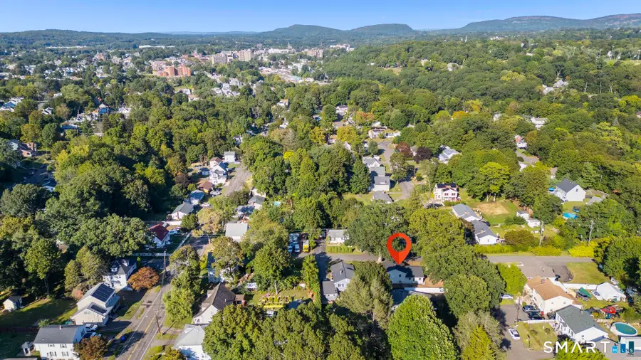 73 Lanouette St Extension, Meriden, CT 06451 - #3