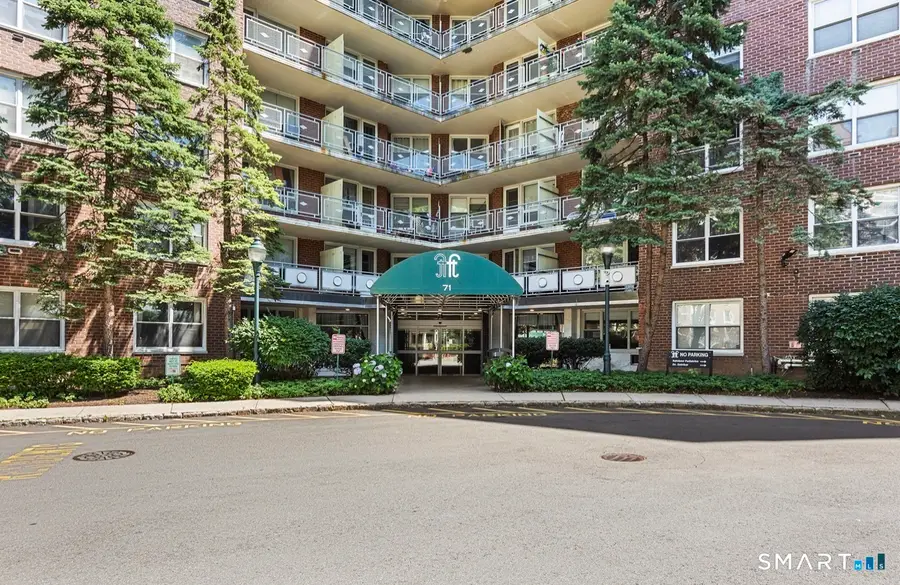 71 Strawberry Hill Avenue #APT 515, Stamford, CT 06902 - Image #2
