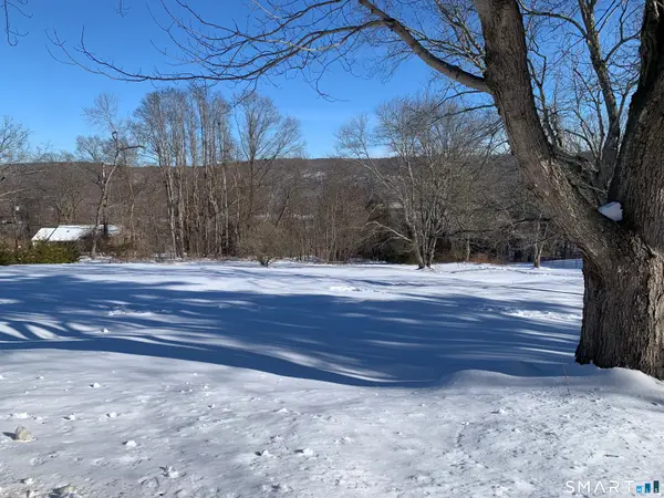 Saybrook Road, Haddam, CT 06438