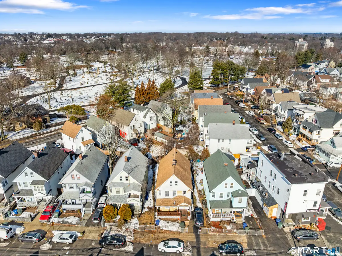 1036 Maplewood Avenue, Bridgeport, CT 06605 - #1