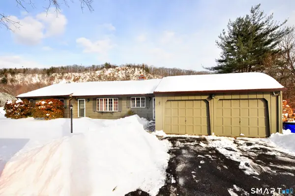 76 Newgate Road, East Granby, CT 06026