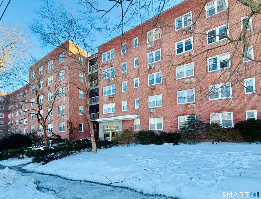54 W North Street #105, Stamford, CT 06902 - #2
