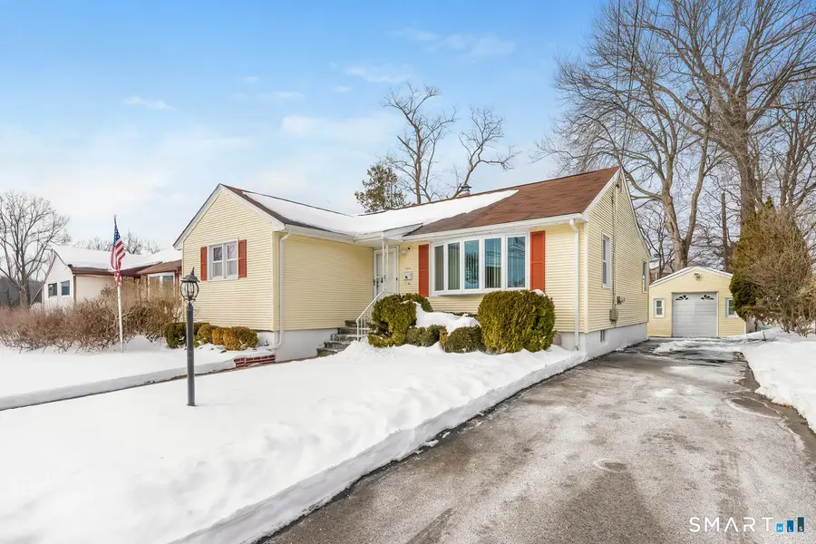 128 Auburn Street, Stratford, CT 06614 - #2