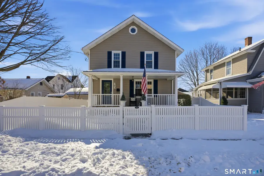 25 Helen Street, Fairfield, CT 06824 - Image #2