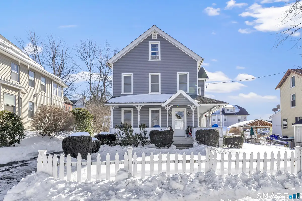 10 Burritt Avenue, Norwalk, CT 06854 - #1