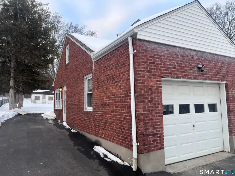 154 Allen Street, New Britain, CT 06053 - #3