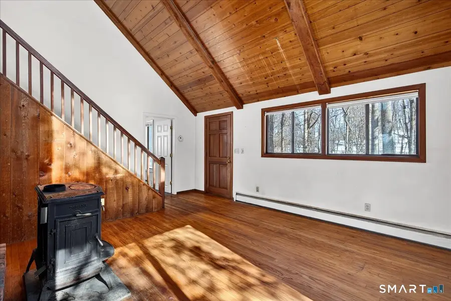 18 Deer Path Lane, North Branford, CT 06471 - #3