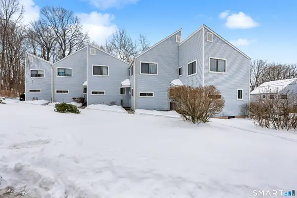 111 Wooster Street #4A, Naugatuck, CT 06770