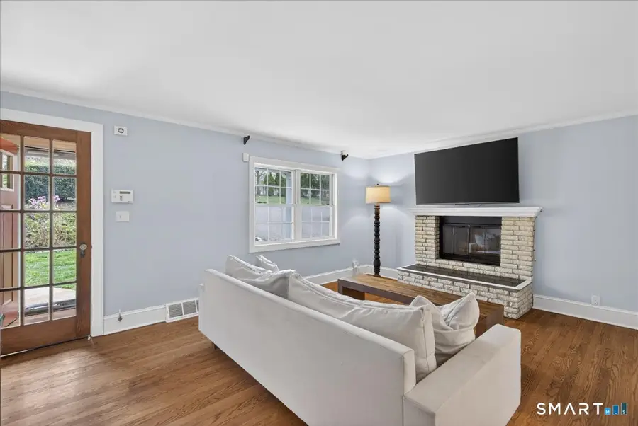 203 Burroughs Road, Fairfield, CT 06824 - #2