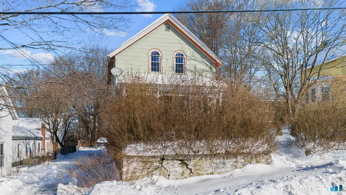 121 Cedar Street, Norwich, CT 06360 - #1