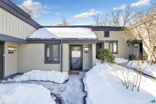 914 Heritage Village #B, Southbury, CT 06488