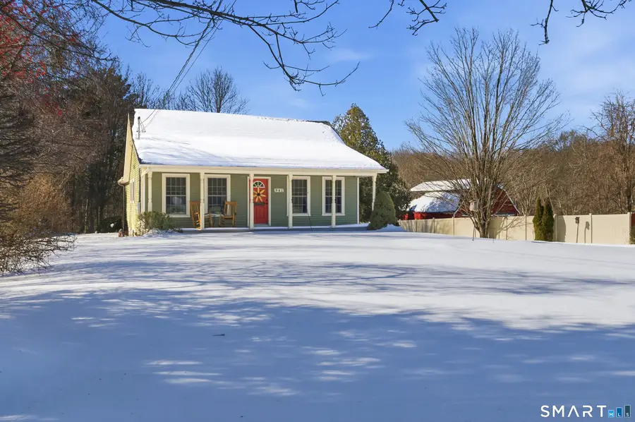 941 Upper Maple Street, Killingly, CT 06241 - Image #2
