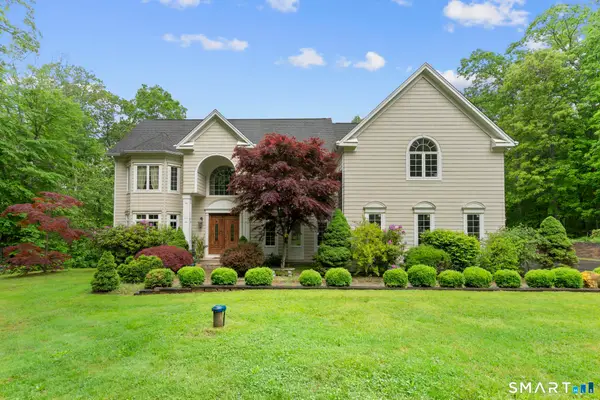 43 Chestnut Grove, Guilford, CT 06437