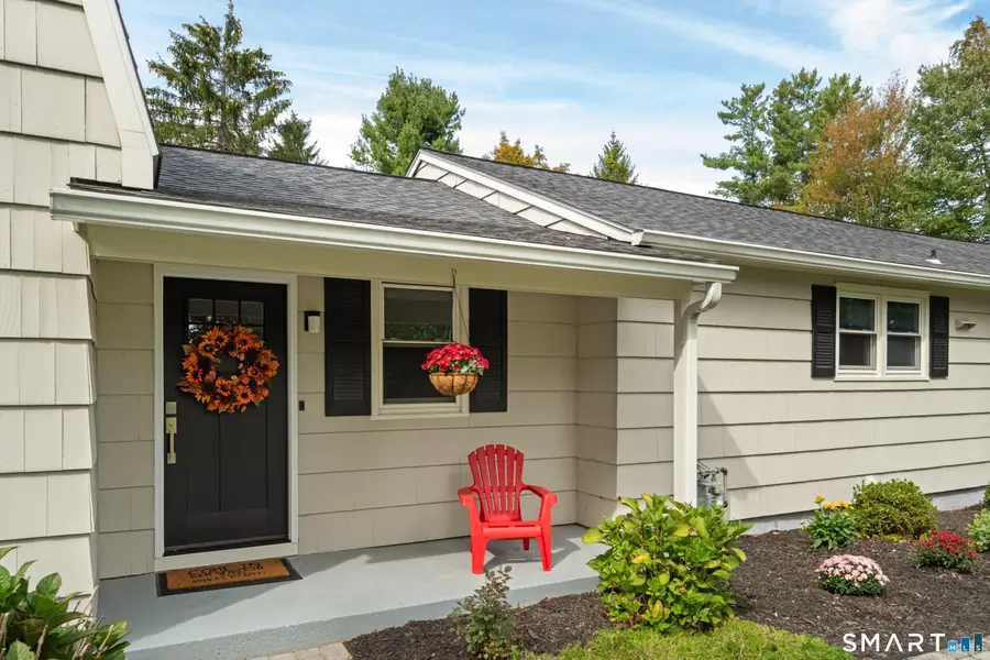 3 Grand Place, Newtown, CT 06470 - #3