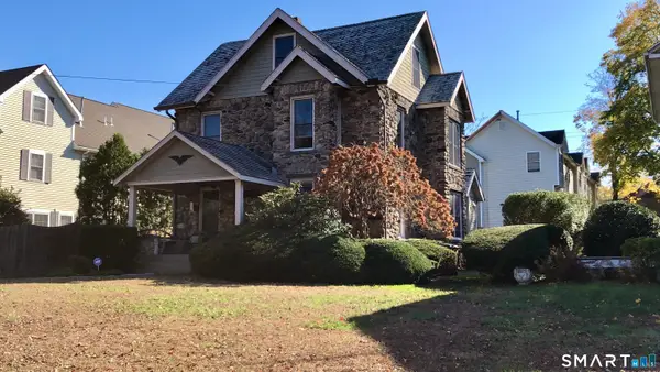 35 Maple Tree Avenue #APT 1, Stamford, CT 06906