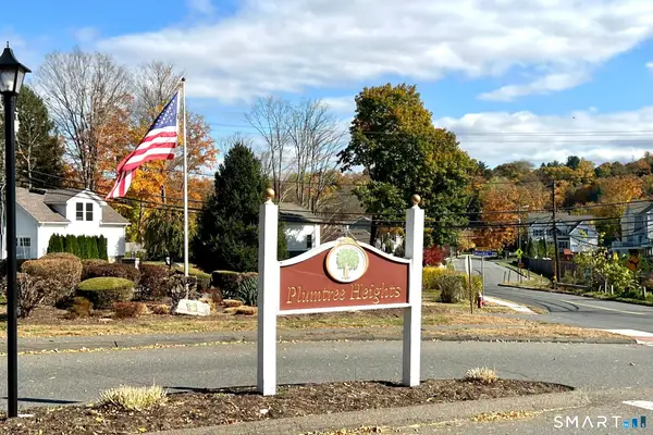 32 Deer Run #32, Bethel, CT 06801