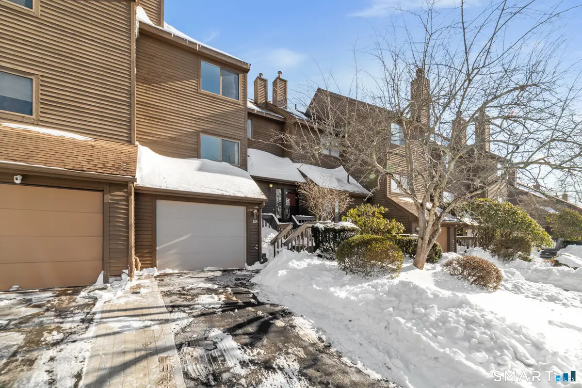 900 Mix Avenue #APT 123, Hamden, CT 06514 - Image #1