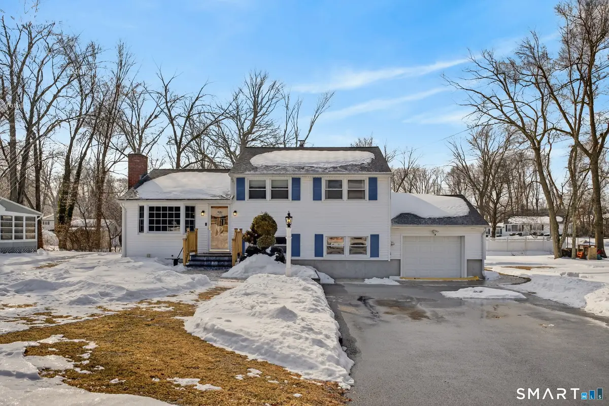 26 Susan Lane, North Haven, CT 06473 - #1