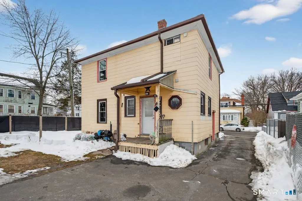 330 Hillside Avenue, Hartford, CT 06106 - #1