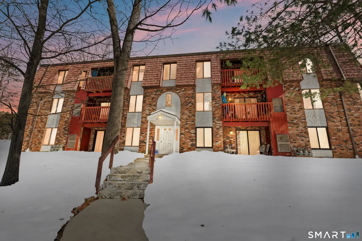 15 Woodsedge Drive #APT 5C, Newington, CT 06111 - #1