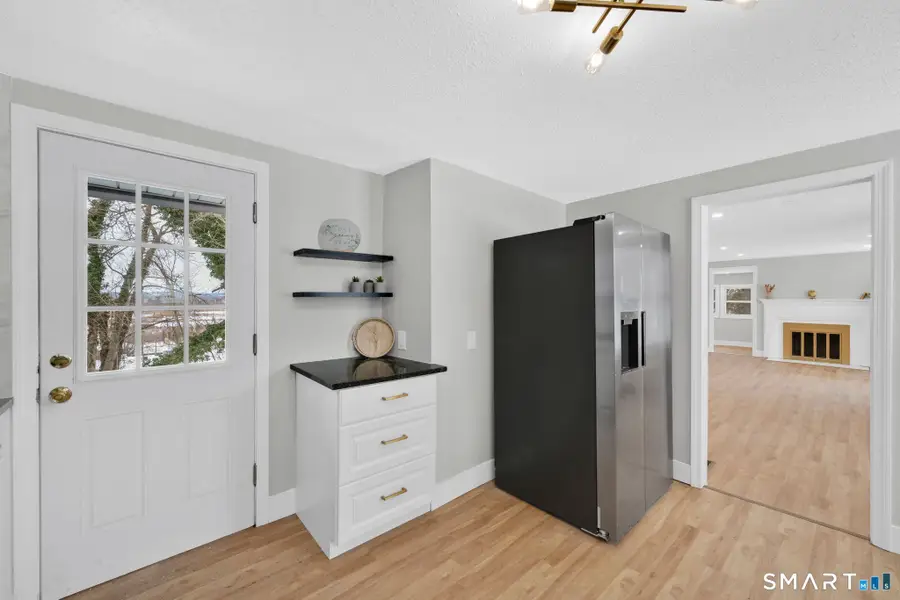 52 Vineyard Road, North Haven, CT 06473 - #2