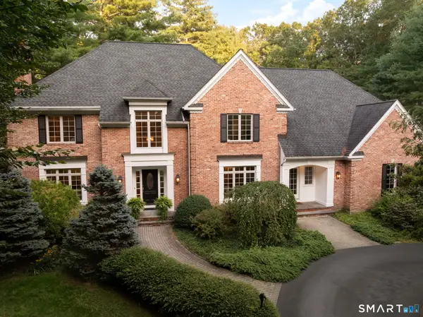 10 Hinchley Wood, Farmington, CT 06032