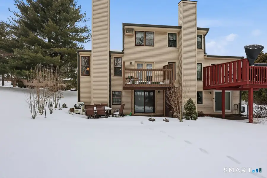 39 Schoolhouse Crossing, Wethersfield, CT 06109 - #2