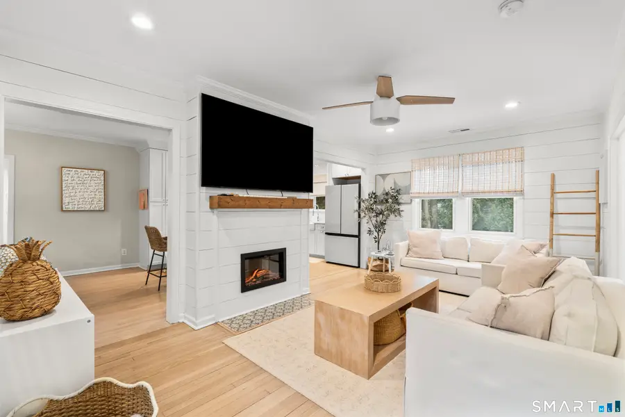 138 Granville Street, Fairfield, CT 06824 - #3